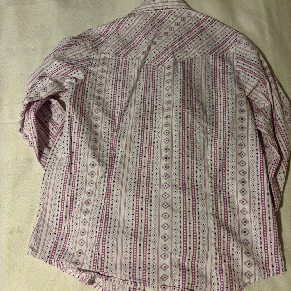 Pink Aztec button up - Picture 5 of 5